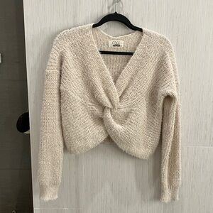 Knit Crème Sweater - Cropped